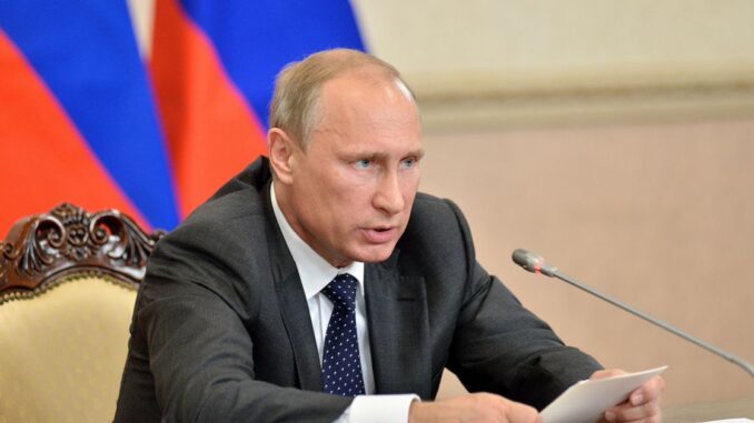 Vladimir Putin Offers Hope for Crypto in Face of Central Bank Call for Ban